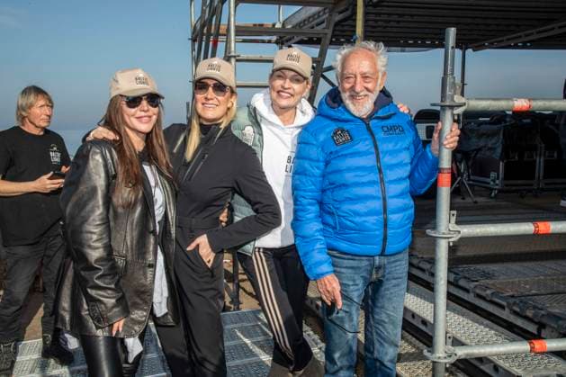 abb Simone Thomalla, Janine Kunze, Sanna Englund und Dieter Hallervorden Teilnehmer am Strand bei 10.Jahre Baltic Lights 2026 Promi Charity Schlittenhunderennen zu Gunsten der Welthungerhilfe an der Ostsee zwischen der Seebruecke Ahlbeck und der Seebruecke Heringsdorf ,Samstag 07.03.2026 in Heringsdorf MV Deutschland