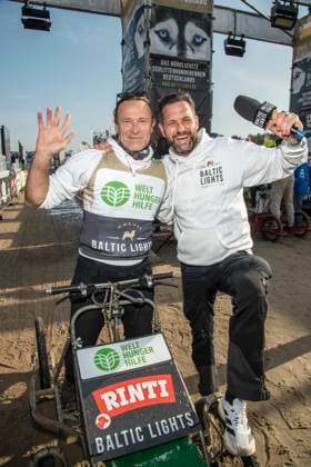 abb Bernhard Bettermann und Matthias Killing Teilnehmer am Strand bei 10.Jahre Baltic Lights 2026 Promi Charity Schlittenhunderennen zu Gunsten der Welthungerhilfe an der Ostsee zwischen der Seebruecke Ahlbeck und der Seebruecke Heringsdorf ,Samstag 07.03.2026 in Heringsdorf MV Deutschland