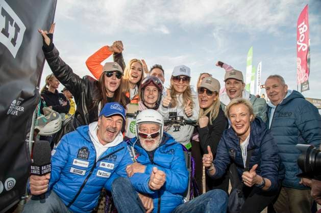 abb Till Demtroeder, Simone Thomalla, Nina Ensmann, Dieter Hallervorden, Tanja Lanäus, Janine Kunze, Seraphina Kalze, Sanna Englund und Till Backhaus Teilnehmer am Strand bei 10.Jahre Baltic Lights 2026 Promi Charity Schlittenhunderennen zu Gunsten der Welthungerhilfe an der Ostsee zwischen der Seebruecke Ahlbeck und der Seebruecke Heringsdorf ,Samstag 07.03.2026 in Heringsdorf MV Deutschland