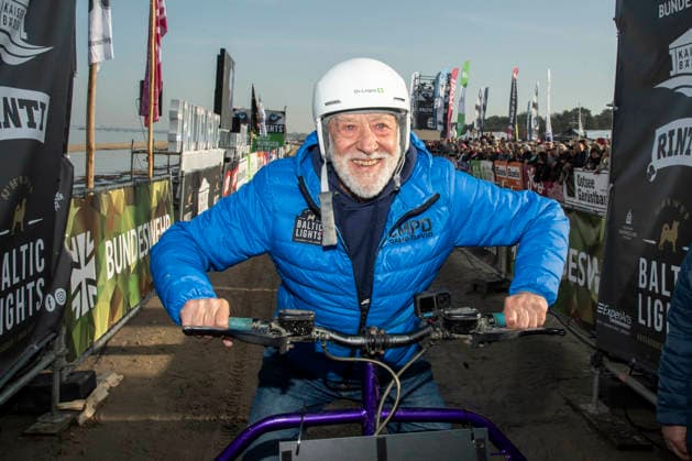 abb Dieter Hallervorden Teilnehmer am Strand bei 10.Jahre Baltic Lights 2026 Promi Charity Schlittenhunderennen zu Gunsten der Welthungerhilfe an der Ostsee zwischen der Seebruecke Ahlbeck und der Seebruecke Heringsdorf ,Samstag 07.03.2026 in Heringsdorf MV Deutschland