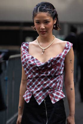 Chen Yixin at the Arrivals at the Vivienne Westwood Collection Prêt à Porter Automne Hiver 2026 2027 fashion show as part of Paris Fashion Week PFW at Grand Plateau, Paris, France, March 07, 2026 Thibault Duboucher Bestimage Arrivals at the Vivienne Westwood fashion show as part of Paris Fashion Week Fall 2026 held at Césure on March 07, 2026 in Paris, France Paris France  Copyright: xThibaultxDuboucherx xBestimagexThibaultxDuboucherx xBestimagex