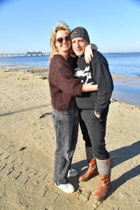 Erdogan Atalay mit Frau Katja Ohneck beim BALTIC LIGHTS-WARM UP 2026 Charity Schilttenhunderennen in Heringsdorf auf Usedom am 07.03.2026