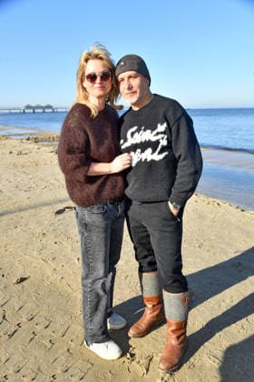 Erdogan Atalay mit Frau Katja Ohneck beim BALTIC LIGHTS-WARM UP 2026 Charity Schilttenhunderennen in Heringsdorf auf Usedom am 07.03.2026
