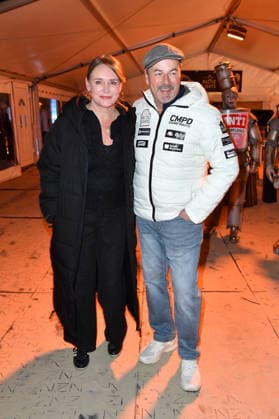 Till Demtroeder mit Ehefrau Julia Demtroeder beim BALTIC LIGHTS-WARM UP 2026 Charity Schilttenhunderennen in Heringsdorf auf Usedom am 07.03.2026