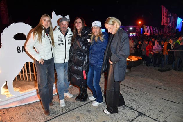Nina Ensmann, Till Demtroeder, Simone Thomalla, Tanja Lanäus und Janine Kunze beim BALTIC LIGHTS-WARM UP 2026 Charity Schilttenhunderennen in Heringsdorf auf Usedom am07.03.2026