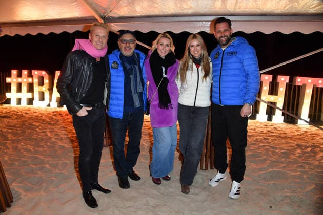 Roman Knizka, Wolfgang Stumph, Franziska Hippe, Nina Ensmann und Matthias Killing beim BALTIC LIGHTS-WARM UP 2026 Charity Schilttenhunderennen in Heringsdorf auf Usedom am 07.03.2026