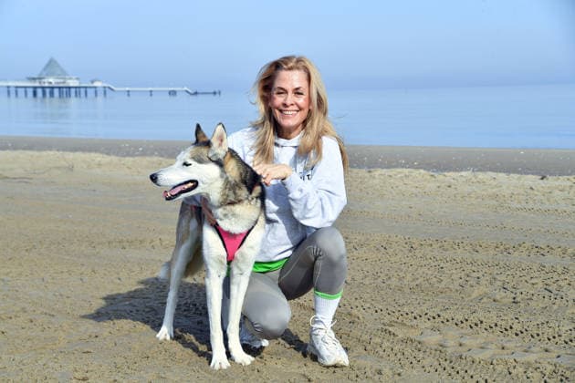Tanja Lanäus beim BALTIC LIGHTS 2026 Charity Schilttenhunderennen in Heringsdorf auf Usedom am 07.03.2026