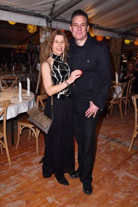 Sascha Vollmer mit Ehefrau Jennifer Vollmer beim BALTIC LIGHTS 2026 Charity Schilttenhunderennen in Heringsdorf auf Usedom am 07.03.2026
