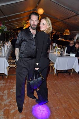 Alec Voelkel mit Ehefrau Johanna Völkel beim BALTIC LIGHTS 2026 Charity Schilttenhunderennen in Heringsdorf auf Usedom am 07.03.2026