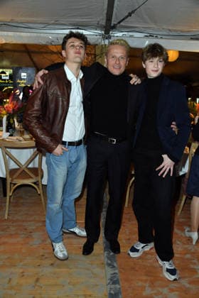 Roman Knizka mit seinen Söhnen Leo und Jona beim BALTIC LIGHTS 2026 Charity Schilttenhunderennen in Heringsdorf auf Usedom am 07.03.2026