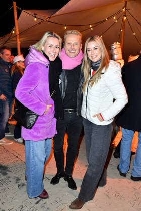Franziska Hippe, Roman Knizka und Nina Ensmann beim BALTIC LIGHTS-WARM UP 2026 Charity Schilttenhunderennen in Heringsdorf auf Usedom am 07.03.2026