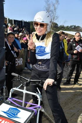 Janine Kunze beim BALTIC LIGHTS 2026 Charity Schilttenhunderennen in Heringsdorf auf Usedom am 07.03.2026