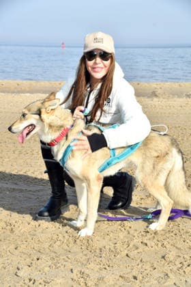 Simone Thomalla beim BALTIC LIGHTS 2026 Charity Schilttenhunderennen in Heringsdorf auf Usedom am 07.03.2026