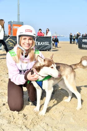 Lara Dandelion Seibert beim BALTIC LIGHTS 2026 Charity Schilttenhunderennen in Heringsdorf auf Usedom am 07.03.2026