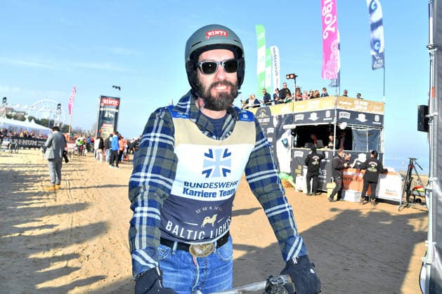 Alec Voelkel beim BALTIC LIGHTS 2026 Charity Schilttenhunderennen in Heringsdorf auf Usedom am 07.03.2026