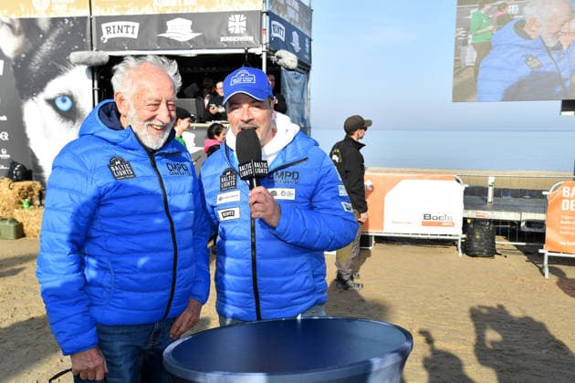 Dieter Hallervorden und Till Demtroeder beim BALTIC LIGHTS 2026 Charity Schilttenhunderennen in Heringsdorf auf Usedom am 07.03.2026