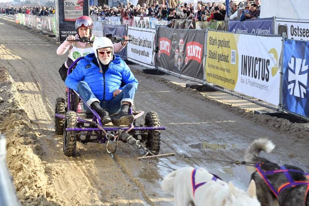 Dieter Hallervorden beim BALTIC LIGHTS 2026 Charity Schilttenhunderennen in Heringsdorf auf Usedom am 07.03.2026