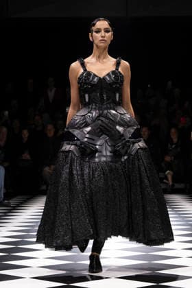 Junya Watanabe Womenswear Collection Fall Winter 2026 2027 show as part of Paris Fashion Week PFW , à Paris, France, le 7 mars 2026 Bestimage Runway during the Junya Watanabe Womenswear Fall Winter 2026 2027 show as part of Paris Fashion Week on March 07, 2026 in Paris, France Paris France  Copyright: xAgencex xBestimagexAgencex xBestimagex