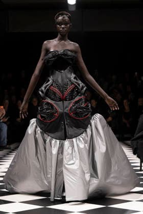 Junya Watanabe Womenswear Collection Fall Winter 2026 2027 show as part of Paris Fashion Week PFW , à Paris, France, le 7 mars 2026 Bestimage Runway during the Junya Watanabe Womenswear Fall Winter 2026 2027 show as part of Paris Fashion Week on March 07, 2026 in Paris, France Paris France  Copyright: xAgencex xBestimagexAgencex xBestimagex
