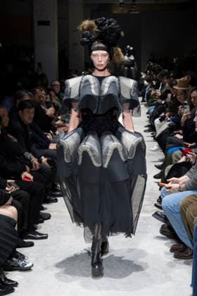 Comme des garcons Womenswear Collection Fall Winter 2026 2027 show as part of Paris Fashion Week PFW , in Paris, France, on March 07, 2026 Bestimage Runway during the Comme des garcons Womenswear Fall Winter 2026 2027 show as part of Paris Fashion Week on March 07, 2026 in Paris, France Paris France  Copyright: xAgencex xBestimagexAgencex xBestimagex