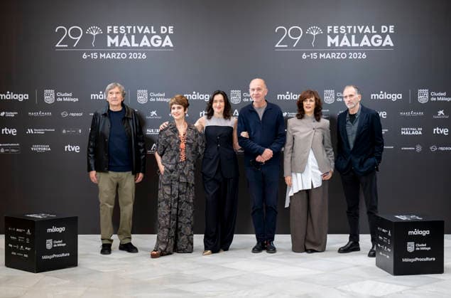 Photocall of the film Después de Kim at the Malaga Film Festival Director Ángeles González Sinde 3i , and actors Adriana Ozores 2i and Darío Grandinetti 3d , and producers Pedro Pastor d and Gerardo Herrero i pose during the photocall of the film Después de Kim during the 29th edition of the Malaga Film Festival, March 8, 2026 in Malaga, Andalucía Spain This years edition aims to be a bridge between Spain and Latin America and brings together works from 71 countries In total 2 883 audiovisual works have been registered In the official competition section will participate 22 films 12 Spanish and ten Latin American , to which are added another 21 19 Spanish and two Latin American in the non-competitive official section, including the closing  Copyright: xAlbertoxOrtegax 7349351
