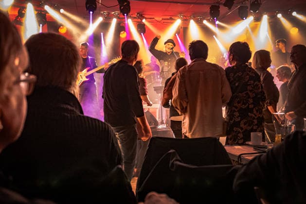 Dirk Zöllner *1962, Musiker, Schriftsteller. DIE ZÖLLNER BigBand Konzert im Neu Helgoland in Berlin Köpenick in Müggelheim - 07.03.2026 Dirk Zöllner