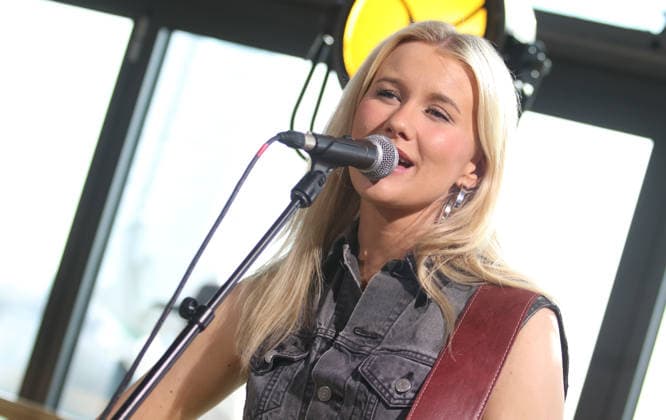 Elizabeth Nichols Auftritt beim C2C Country 2 Country Festival am 08.03.2026 in Berlin. Copyright: xmix1x