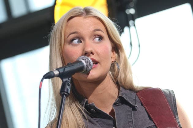 Elizabeth Nichols Auftritt beim C2C Country 2 Country Festival am 08.03.2026 in Berlin. Copyright: xmix1x