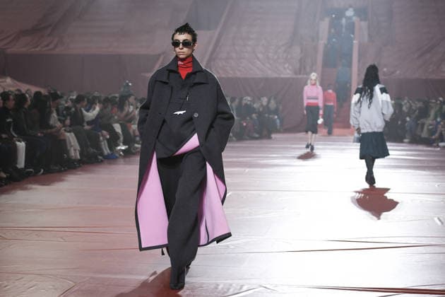PFW - Lacoste Runway in Paris FA A model walks the runway for the Lacoste collection as part of Paris Fashion Week in Paris, on March 8, 2026. Photo by Firas Abdullah ABACAPRESS.COM Paris Ile-de-France France  Copyright: xAbdullahxFiras ABACAx