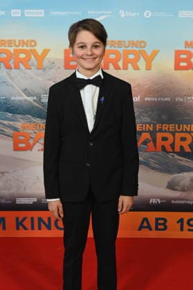 Darsteller Paco von Wyss kommt zur Filmpremiere von Film Mein Freund Barry in den Kölner Cinedom
