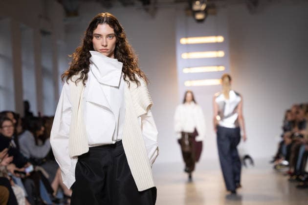 PFW - Niccolo Pasqualetti Runway A model presents a creation by Niccolo Pasqualetti for the Women s Ready to Wear Fall Winter 2026-2027 collection fashion show as part of the Paris Women Fashion Week (PFW), in Paris, on March 8, 2026. Photo by Alexis Jumeau ABACAPRESS.COM Paris France  Copyright: xJumeauxAlexis ABACAx