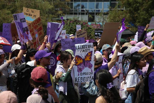 Women taking part during a rally for the International Women s Day commemoration demand stop femicides in mexico and women s rights. Thousands of women around the world join the global International Women s Day strike. on March 8, 2026 in Mexico City, Mexico. Mexico City Mexico - ZUMAe321 20260308_zia_e321_077 Copyright: xBrendaxCarrerax