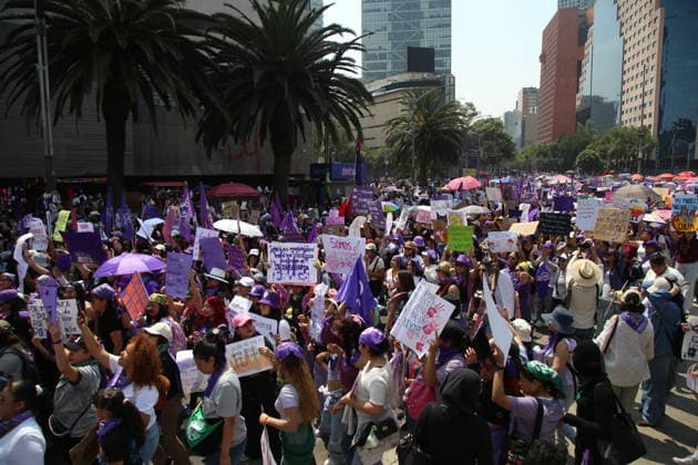 Women taking part during a rally for the International Women s Day commemoration demand stop femicides in mexico and women s rights. Thousands of women around the world join the global International Women s Day strike. on March 8, 2026 in Mexico City, Mexico. Mexico City Mexico - ZUMAe321 20260308_zia_e321_098 Copyright: xBrendaxCarrerax