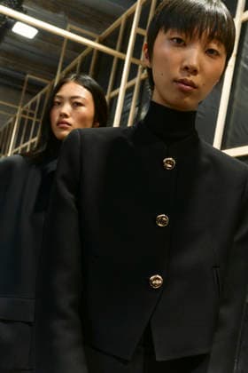 Paris Fashion Week - Women F W 26-27 Akris fashion show Backstage Palais de Tokyo - Paris, France Paris Fashion Week - Women F W 26-27 Akris fashion show Backstage Palais de Tokyo - Paris, France 8th March 2026 SGPItalia id 134576_011 * Not Exclusive  Copyright: xLorenzoxCremonax
