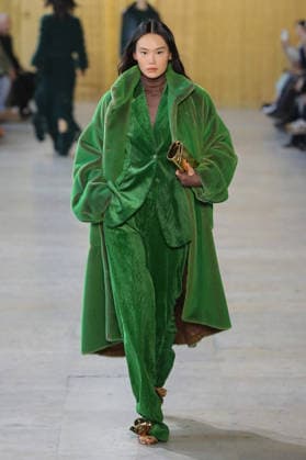 PFW - Akris Runway A model walks the runway during the Akris Womenswear Fall Winter 2026-2027 show as part of Paris Fashion Week on March 08, 2026 in Paris, France. Photo by Alain Gil Gonzalez ABACAPRESS.COM Paris France  Copyright: xGonzalezxAlain-Gil ABACAx