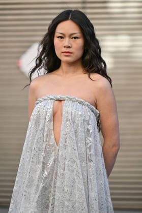 PFW Zimmermann Outside Arrivals Guest arriving at the Zimmermann show during Fashion Week in Paris, France on March 9, 2026. Photo by Julien Reynaud APS-Medias ABACAPRESS.COM Paris France  Copyright: xReynaudxJulien APS-Medias ABACAx