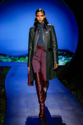 Défilé Hermès Collection Femme Prêt à Porter Automne Hiver 2026 2027 lors de la Fashion Week de Paris PFW , à Paris, France, le 7 mars 2026 Bestimage Runway during the Hermès Womenswear Fall Winter 2026 2027 show as part of Paris Fashion Week on March 07, 2026 in Paris, France Paris France  Copyright: xAgencex xBestimagexAgencex xBestimagex
