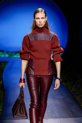 Défilé Hermès Collection Femme Prêt à Porter Automne Hiver 2026 2027 lors de la Fashion Week de Paris PFW , à Paris, France, le 7 mars 2026 Bestimage Runway during the Hermès Womenswear Fall Winter 2026 2027 show as part of Paris Fashion Week on March 07, 2026 in Paris, France Paris France  Copyright: xAgencex xBestimagexAgencex xBestimagex