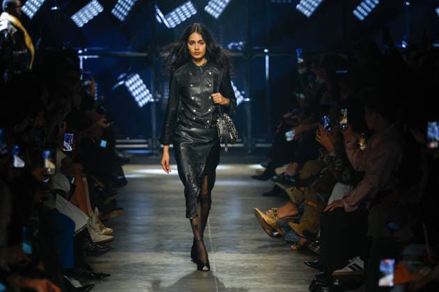 Isabel Marant Womenswear Collection Prêt à Porter Automne Hiver 2026 2027 show as part of Paris Fashion Week PFW , à Paris, France, le 5 mars 2026 Bestimage Runway during the Isabel Marant Womenswear Fall Winter 2026 2027 show as part of Paris Fashion Week on March 05, 2026 in Paris, France Paris France  Copyright: xAgencex xBestimagexAgencex xBestimagex
