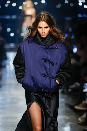 Isabel Marant Womenswear Collection Prêt à Porter Automne Hiver 2026 2027 show as part of Paris Fashion Week PFW , à Paris, France, le 5 mars 2026 Bestimage Runway during the Isabel Marant Womenswear Fall Winter 2026 2027 show as part of Paris Fashion Week on March 05, 2026 in Paris, France Paris France  Copyright: xAgencex xBestimagexAgencex xBestimagex