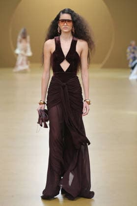 PFW - Zimmermann Runway A model walks the runway during the Zimmermann Womenswear Fall Winter 2026-2027 show as part of Paris Fashion Week on March 9, 2026 in Paris, France. Photo by Alain Gil Gonzalez ABACAPRESS.COM Paris France  Copyright: xGonzalezxAlain-Gil ABACAx