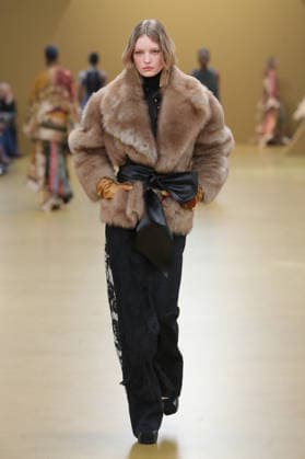 PFW - Zimmermann Runway A model walks the runway during the Zimmermann Womenswear Fall Winter 2026-2027 show as part of Paris Fashion Week on March 9, 2026 in Paris, France. Photo by Alain Gil Gonzalez ABACAPRESS.COM Paris France  Copyright: xGonzalezxAlain-Gil ABACAx