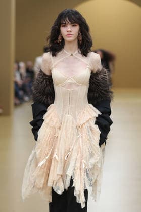 PFW - Zimmermann Runway A model walks the runway during the Zimmermann Womenswear Fall Winter 2026-2027 show as part of Paris Fashion Week on March 9, 2026 in Paris, France. Photo by Alain Gil Gonzalez ABACAPRESS.COM Paris France  Copyright: xGonzalezxAlain-Gil ABACAx