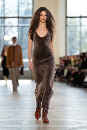 PFW - Gabriela Hearst Runway LZ A model walks the runway during the Gabriela Hearst Winter 2026-2027 show as part of Paris Fashion Week on March 09, 2026 at Petit Palais in Paris, France. Photo by Laurent Zabulon ABACAPRESS.COM  Copyright: xZabulonxLaurent ABACAx