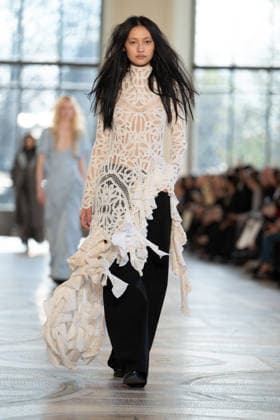 PFW - Gabriela Hearst Runway LZ A model walks the runway during the Gabriela Hearst Winter 2026-2027 show as part of Paris Fashion Week on March 09, 2026 at Petit Palais in Paris, France. Photo by Laurent Zabulon ABACAPRESS.COM  Copyright: xZabulonxLaurent ABACAx