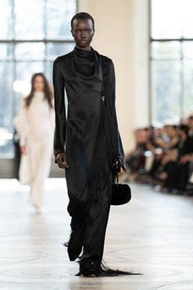 PFW - Gabriela Hearst Runway LZ A model walks the runway during the Gabriela Hearst Winter 2026-2027 show as part of Paris Fashion Week on March 09, 2026 at Petit Palais in Paris, France. Photo by Laurent Zabulon ABACAPRESS.COM  Copyright: xZabulonxLaurent ABACAx