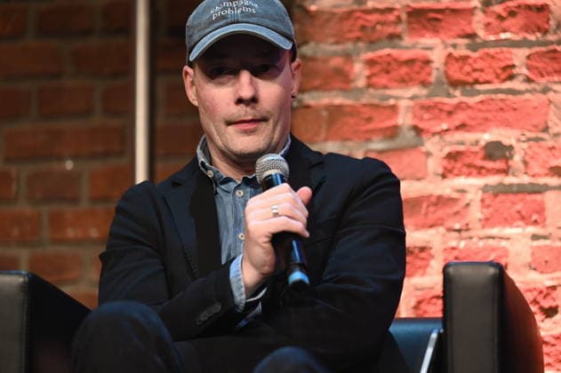 Autor Tom Hillenbrand liest und spricht auf der Lit.Cologne, dem internationalen Literaturfestival