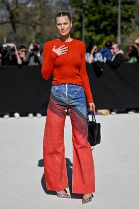 PFW Gabriela Hearst Outside Arrivals Toni Garrn arriving at the Gabriela Hearst show during Fashion Week in Paris, France on March 9, 2026. Photo by Julien Reynaud APS-Medias ABACAPRESS.COM Paris France  Copyright: xReynaudxJulien APS-Medias ABACAx