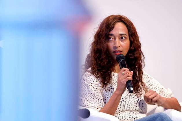 Schriftstellerin Melanie Raabe in der Veranstaltung über Beutelwölfe, Riesenvampire, Darwin-Nasenfrösche und den St.-Helena-Olivenbaum im Rahmen der Lit.Cologne 2026 in der Kölner Flora. Köln, 09.03.2026 NRW Deutschland Copyright: xChristophxHardtx