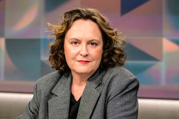 GER, Berlin, tough but fair Ð political talk show, TV, format, with host Louis Klamroth, Das Erste, pictured from left: Jana Hensel: Author and journalist for Die Zeit, March 9, 2026 Copyright: HMBxMedia UwexKoch